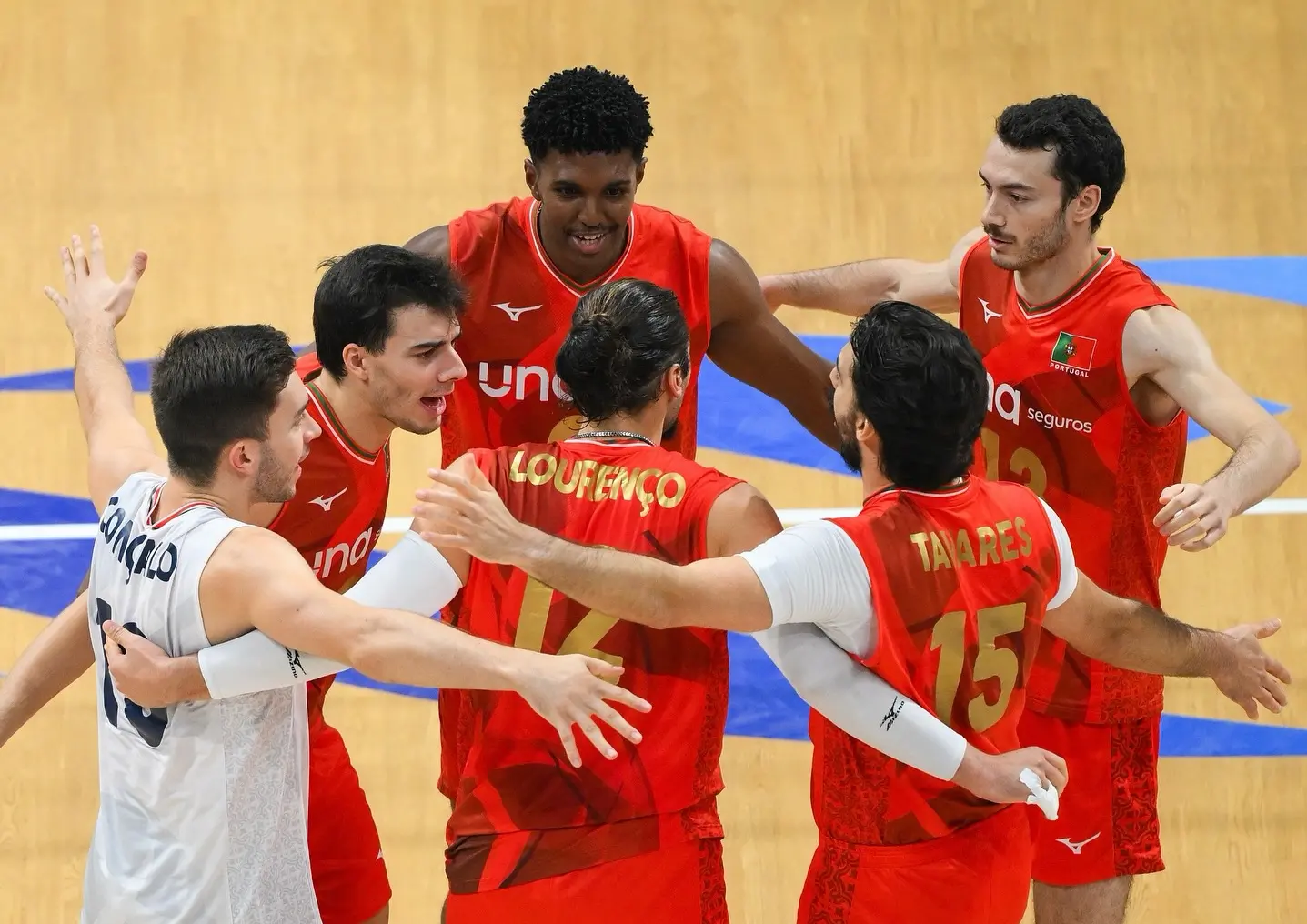 Portugal carimba passagem aos oitavos de final do Mundial de Voleibol