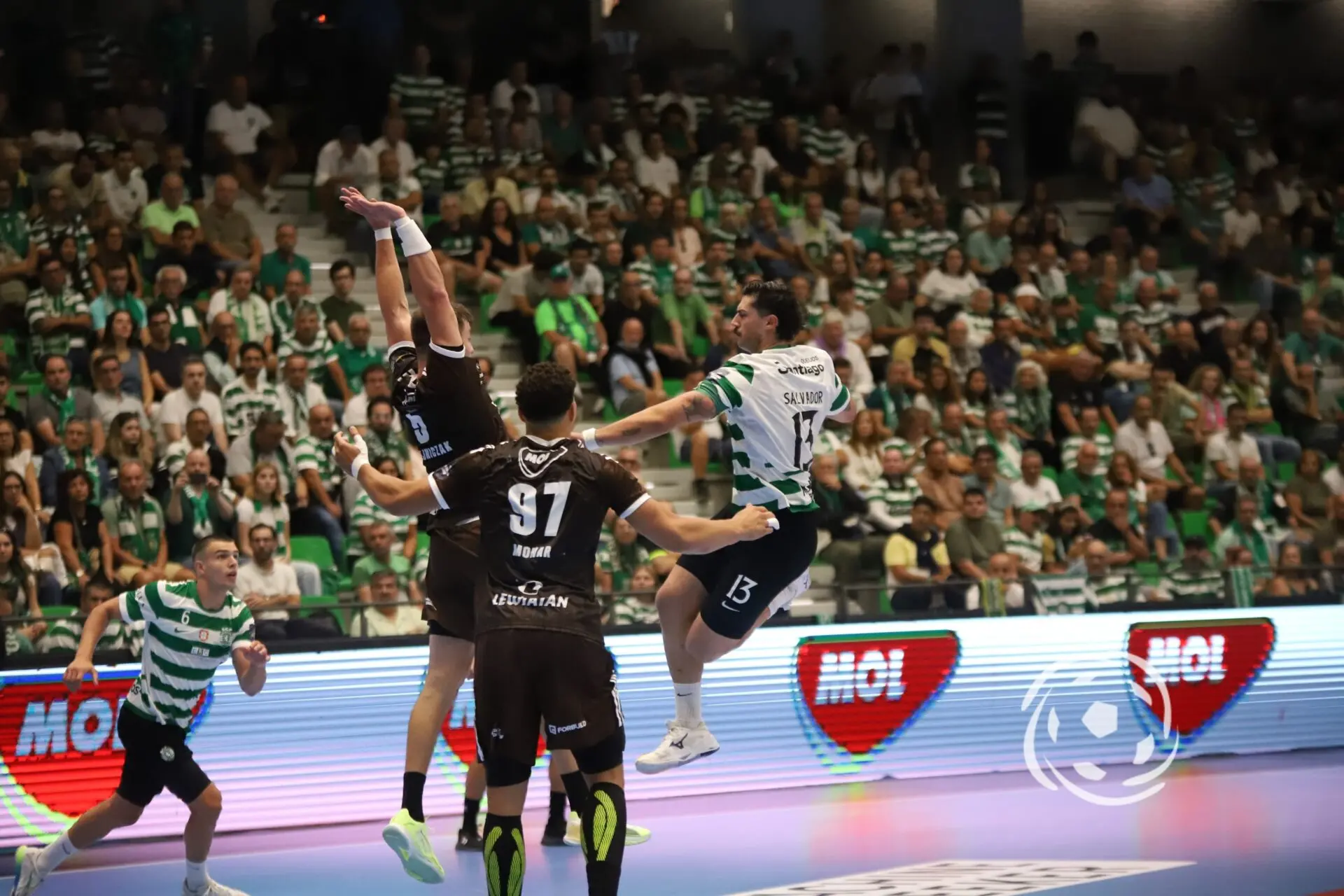 Sporting soma nova vitória na Champions Legue de Andebol frente ao Kielce